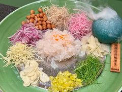 -得意咚瓜·顺德鱼生·冬瓜盅火锅