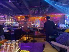 -喜鹊音乐酒馆(西街店)