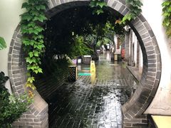 -七贤国际青年旅舍(西七路分店)
