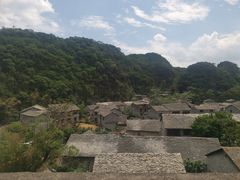 -高荡千年布依古寨旅游景区