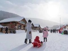 -亚布力新体委滑雪场
