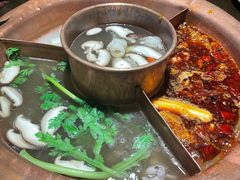 -滇釜火锅·能喝汤的火锅(车公庄店)
