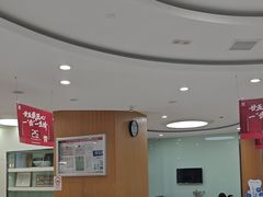 -雅悦齿科(顾村公园店)
