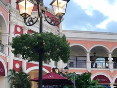 -佛罗伦萨小镇广佛名品奥特莱斯(疏港路店)