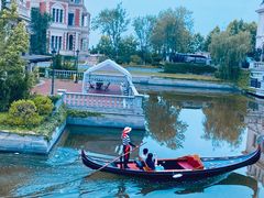 -东港音乐喷泉广场