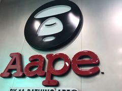 -AAPE BY A BATHING APE(时代广场店)
