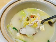 -小六汤包砂煲菜(文景路店)