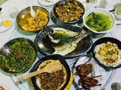 红烧乳鸽-石岐乳鸽村(南海第三分店)