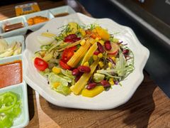 -明洞阿姨·韩式酱蟹烤肉·创意料理(三元桥店)