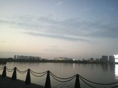 -灞河西岸滨河公园