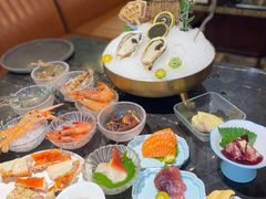 -半岛翡丽海鲜自助餐厅(观风亭店)