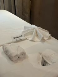 -香榭丽舍·海菲秀·皮肤管理痘敏肌修护