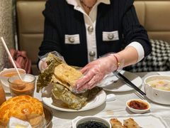 鲍鱼糯米鸡-十二粤味·顺德菜·烧鹅点心(五四广场店)