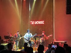 -TZ House音乐现场(来福士中心店)