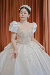 -派丽莫Pellimo原创设计婚纱品牌