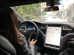 -TESLA 特斯拉(上海太古汇体验店)