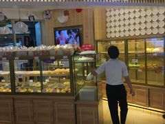 门面-BreadTalk面包新语·烘焙蛋糕(高德置地春广场店)