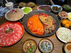 -萍姐火锅·公路夜市(武汉首店)