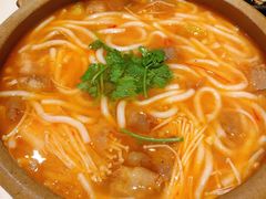 酸汤肥牛QQ面-卯时·龙光雅宴·精致锡帮菜(惠山古镇店)