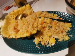 黄金菠萝炒饭-琼大师东方烤乳猪(亚特兰蒂斯店)
