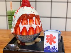 草莓生乳冰-WONDER ICE 萬得冰田(建設路总店)