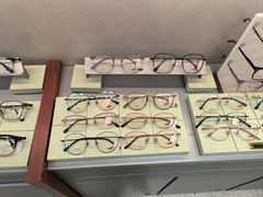 -吴良材眼镜(南翔印象城MEGA店)