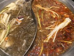 -沸炉重庆老火锅(军事博物馆店)