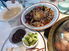 -巧克力渔家.小船海鲜胶东菜(万平口店)