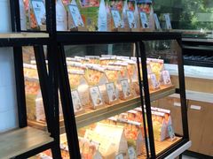 面包甜点陈列柜-爸爸糖吐司面包(南京奥体店)