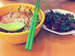 -志权牛肉面(灵山路店)