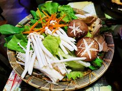 -红钳侠小龙虾·烧烤(中赢康康谷店)