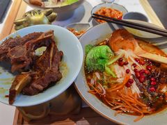 招牌牛大骨宽粉-百春原湖南牛肉粉(百联世纪店)