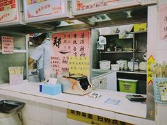 -南宁市连升风味小吃店