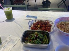 -石牌岭小亮蒸虾•湖北老字号(左岭店)