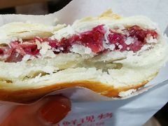 新春经典鲜花饼礼盒-嘉华鲜花饼·现烤(昆明老街店)