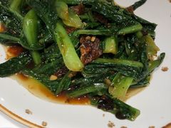 豆豉鲮鱼炒油麦菜-食大利香港茶餐厅(南亚风情第一城店)