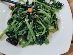 -西部马华清真兰州牛肉面·烧烤夜市(三里河店)