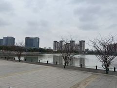 -翠山·映月湖景餐厅(映月湖公园店)