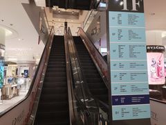 -梅龙镇广场