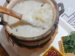 -云晓光头烧烤吧(盛夏店)