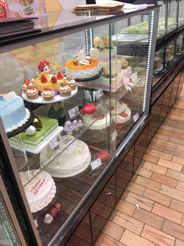 爱纶蛋糕(辛寨子店)