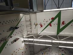-绿壁虎攀岩基地(Tcar店)