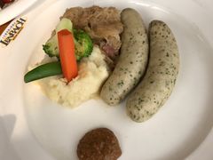 -LENBACH兰巴赫西餐啤酒坊(大连星海广场店)