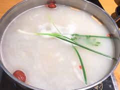 野山菌斑鱼锅-打酱友•斑鱼海鲜粥火锅(吴桥店)
