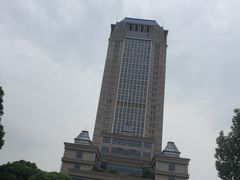 -复旦大学光华楼