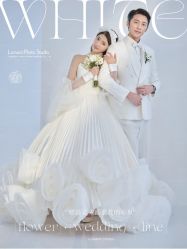 -易摄影婚纱摄影工作室