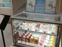 面包甜点陈列柜-théATRE 茶聚场(王府中環店)