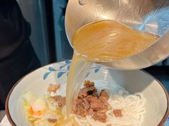 -鑫花溪牛肉米粉(凤凰街创始总店)