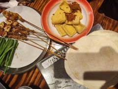 -东方一串·鲜肉小串·小酒馆(壹航城店)