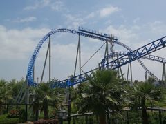 -七彩云南欢乐世界